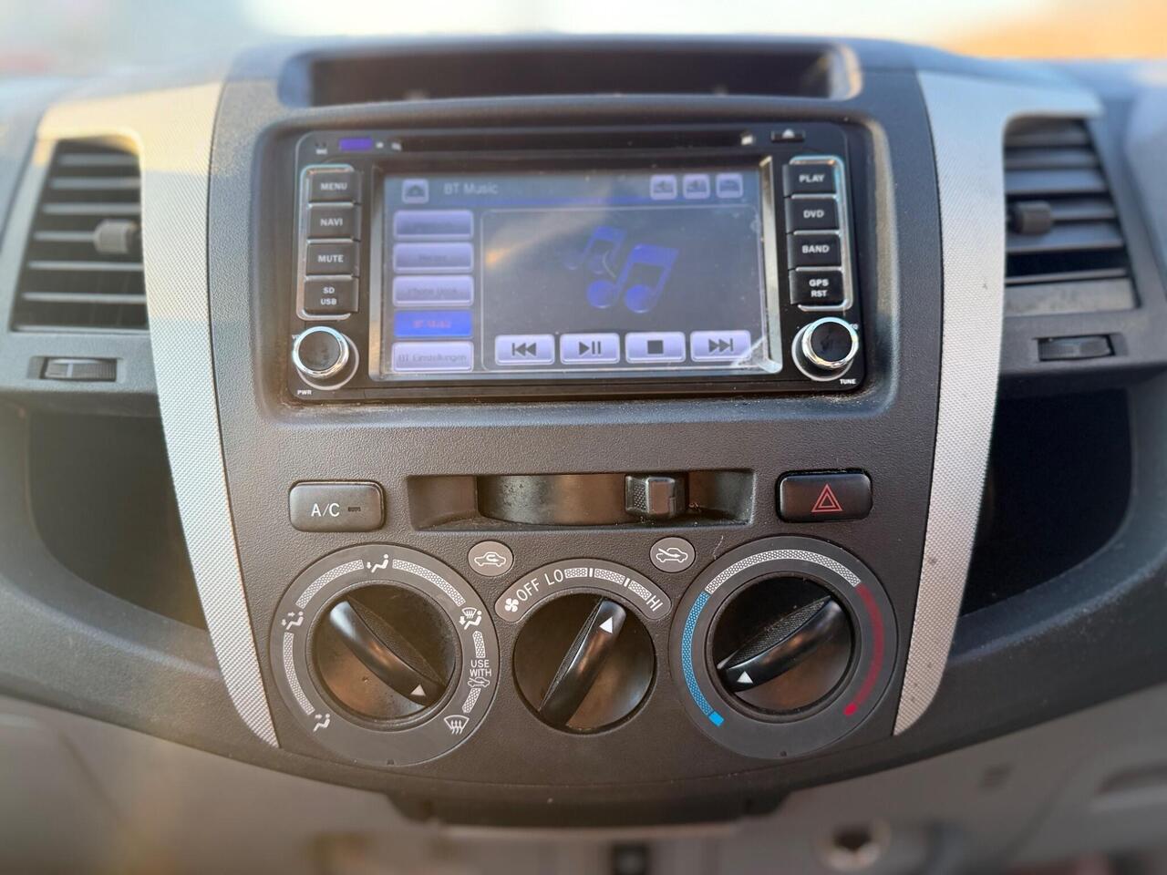 Used Toyota Hilux 2009 for sale - 77994653: Photo 33