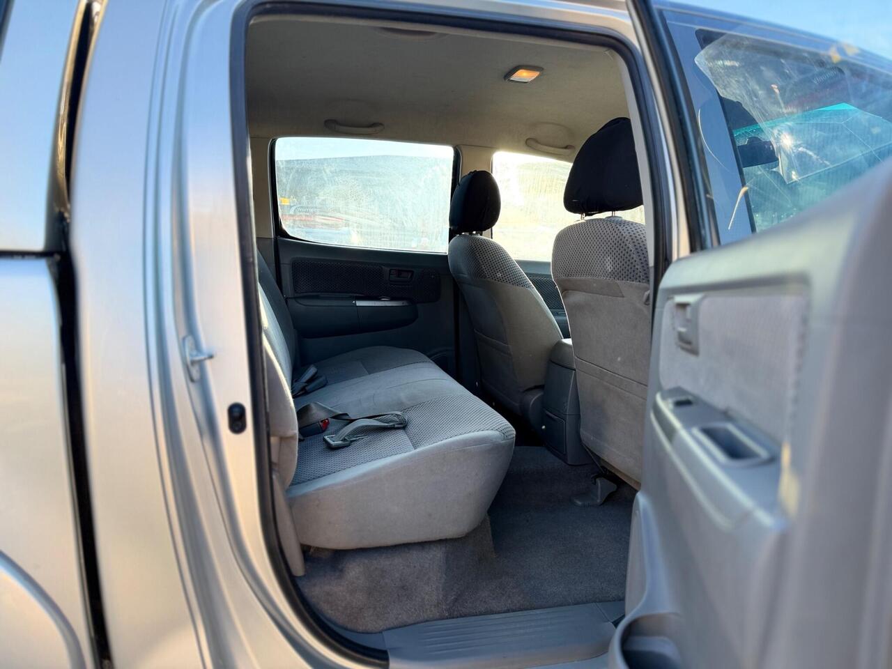 Used Toyota Hilux 2009 for sale - 77994653: Photo 37