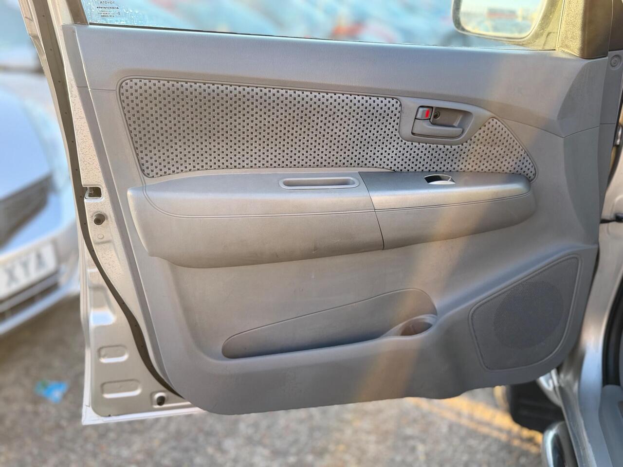 Used Toyota Hilux 2009 for sale - 77994653: Photo 38