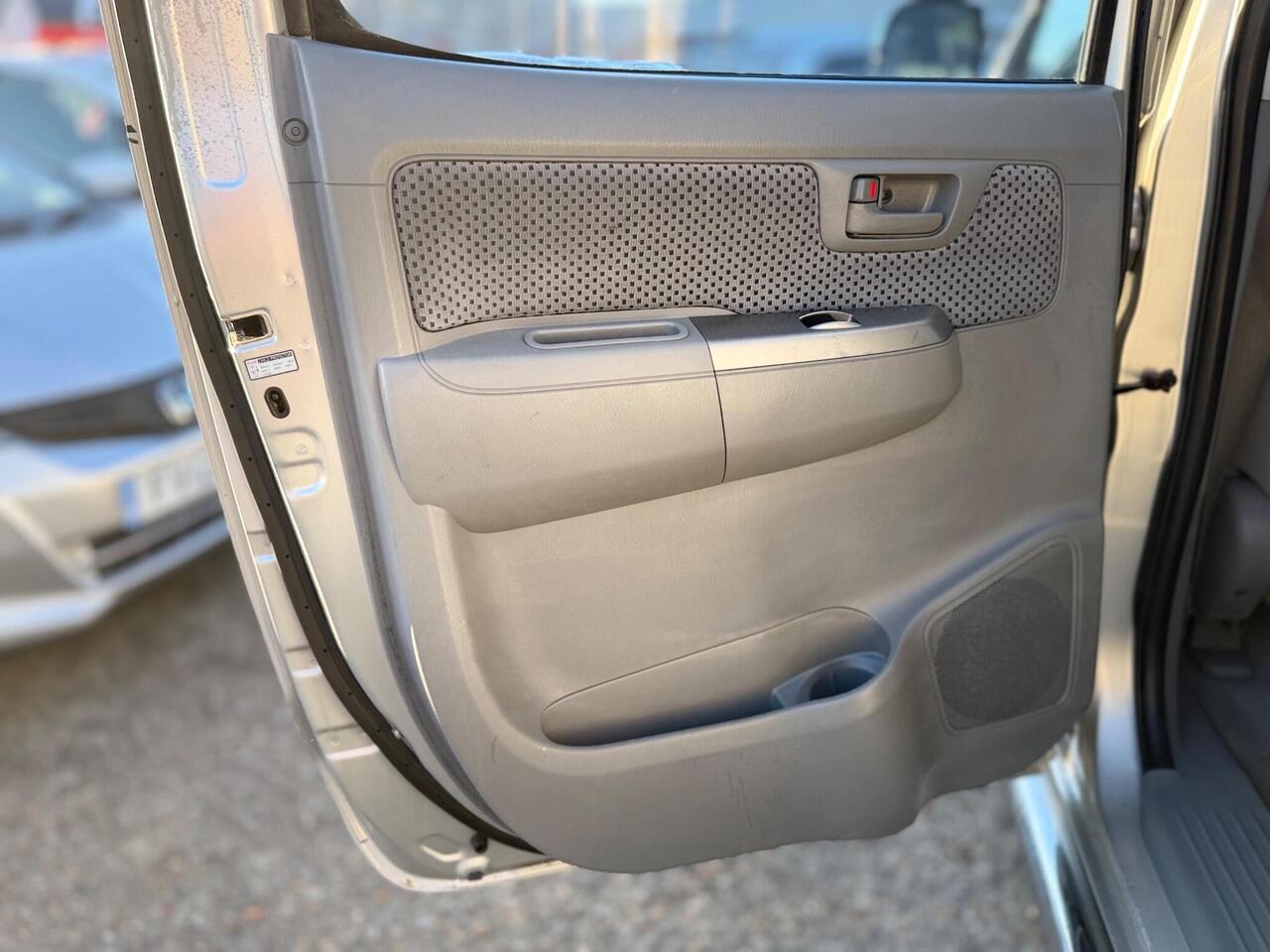 Used Toyota Hilux 2009 for sale - 77994653: Photo 39