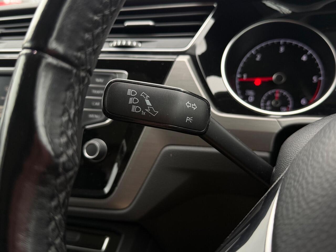 Used Volkswagen Touran 2017 for sale - 77556091: Photo 23