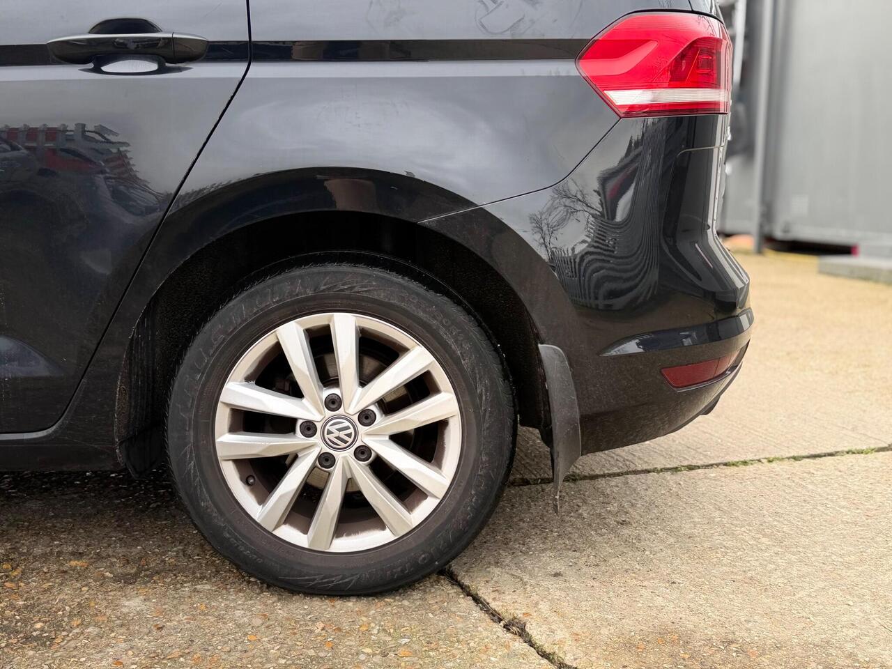 Used Volkswagen Touran 2017 for sale - 77556091: Photo 35