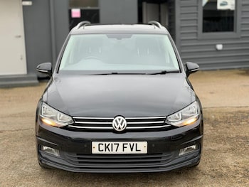 Used Volkswagen Touran 2017 for sale - 77556091: Photo