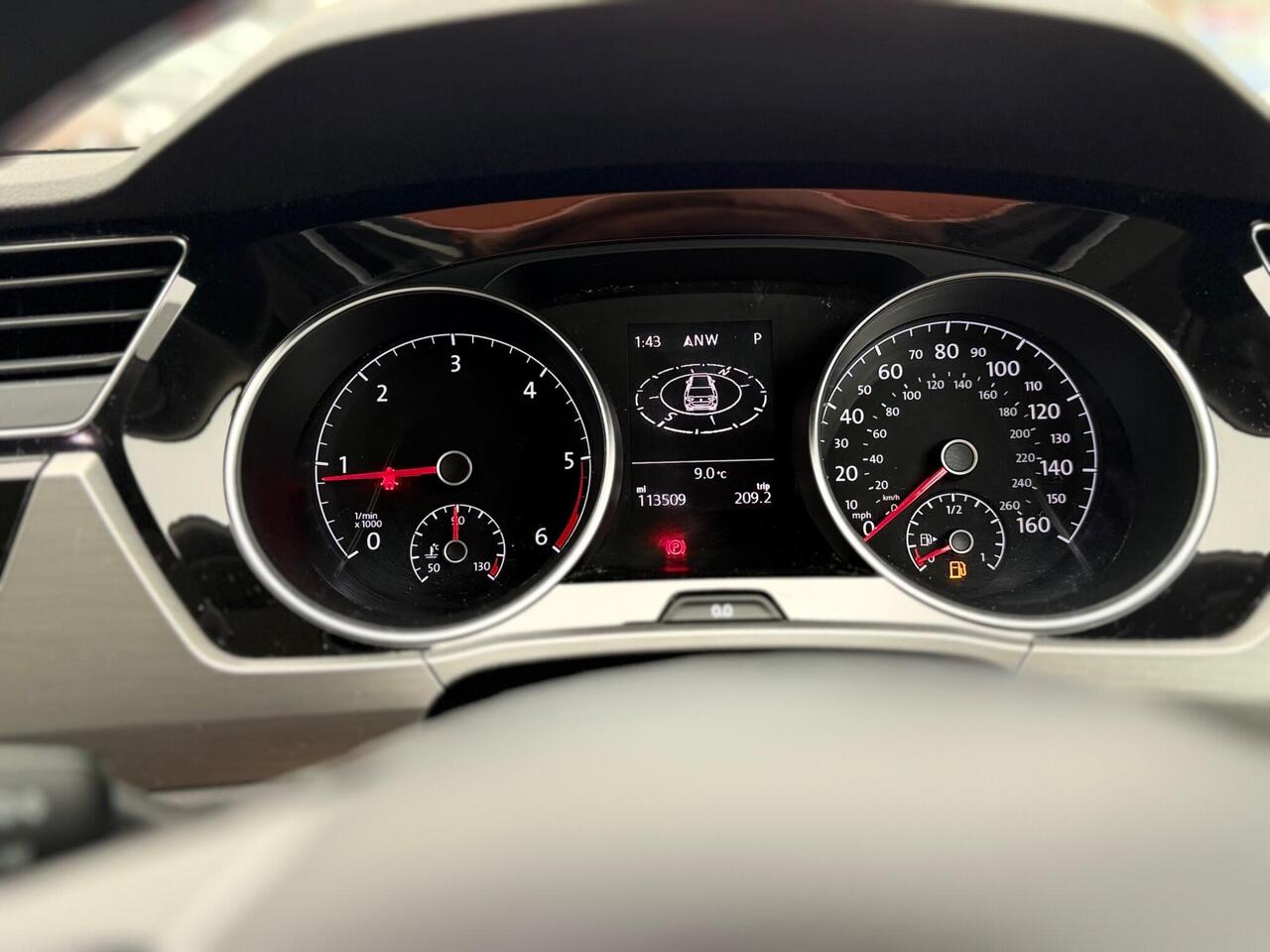 Used Volkswagen Touran 2017 for sale - 77556091: Photo 40