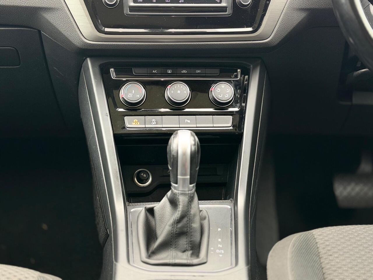 Used Volkswagen Touran 2017 for sale - 77556091: Photo 52