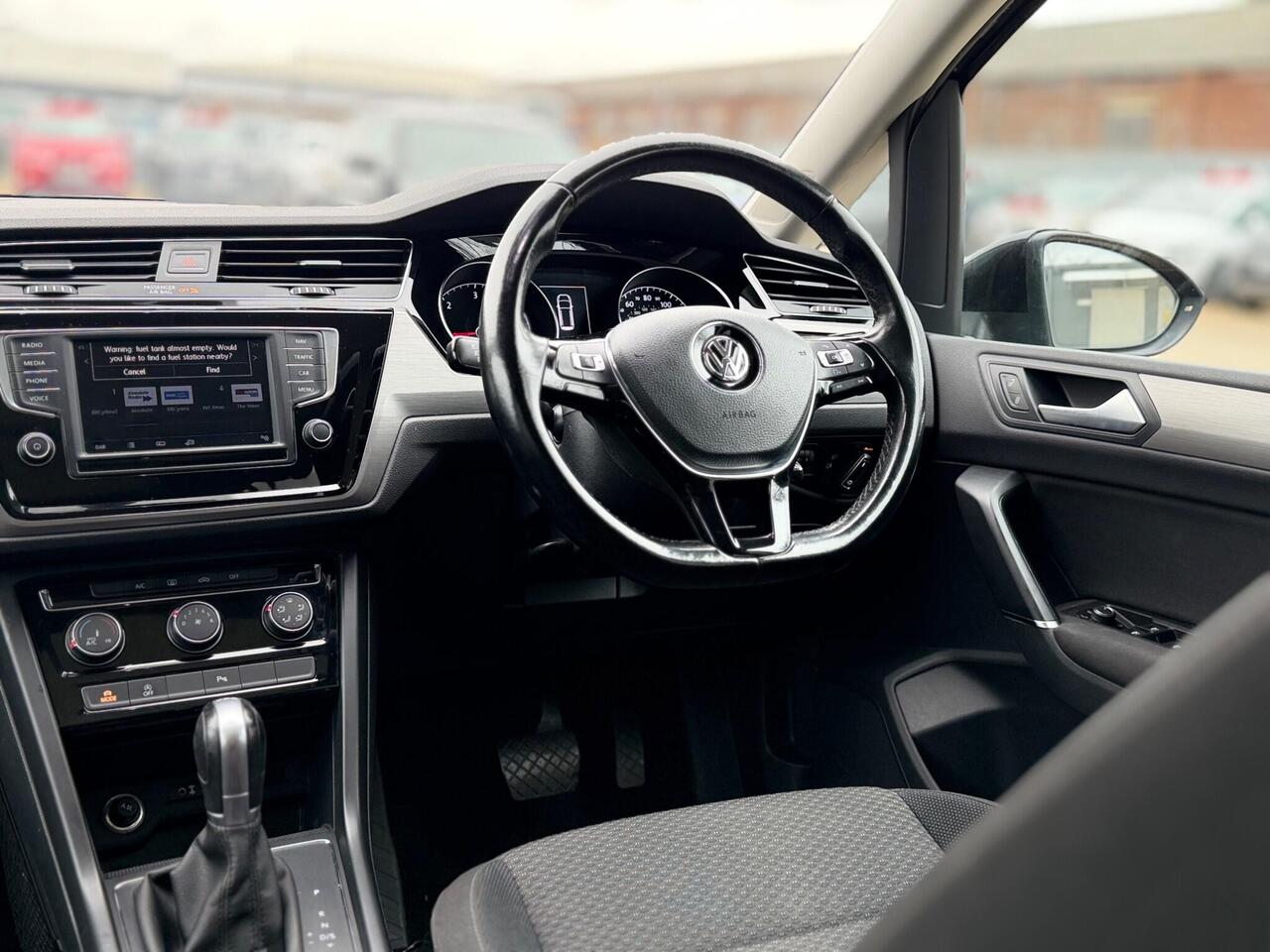 Used Volkswagen Touran 2017 for sale - 77556091: Photo 53