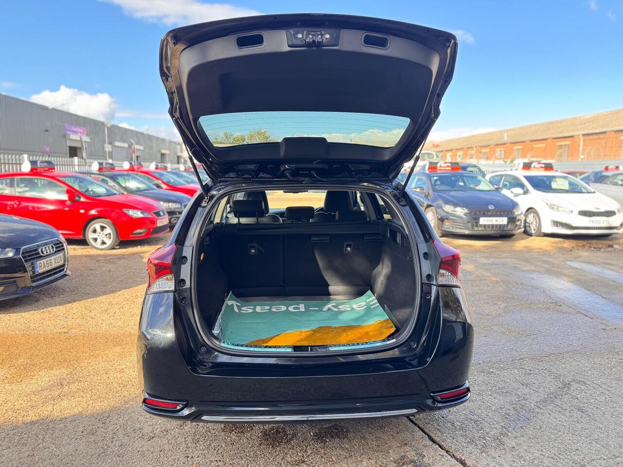 Used Toyota Auris 2015 for sale - 76734409: Photo 58