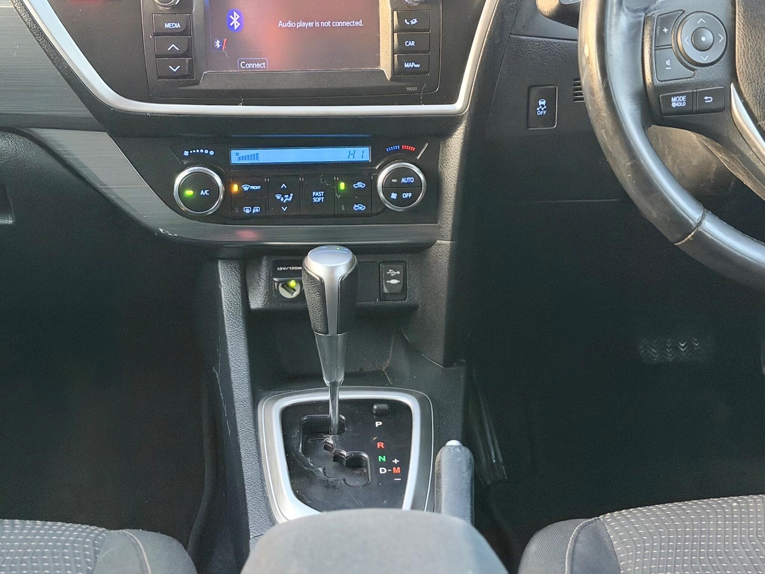 Used Toyota Auris 2013 for sale - 76657697: Photo 14