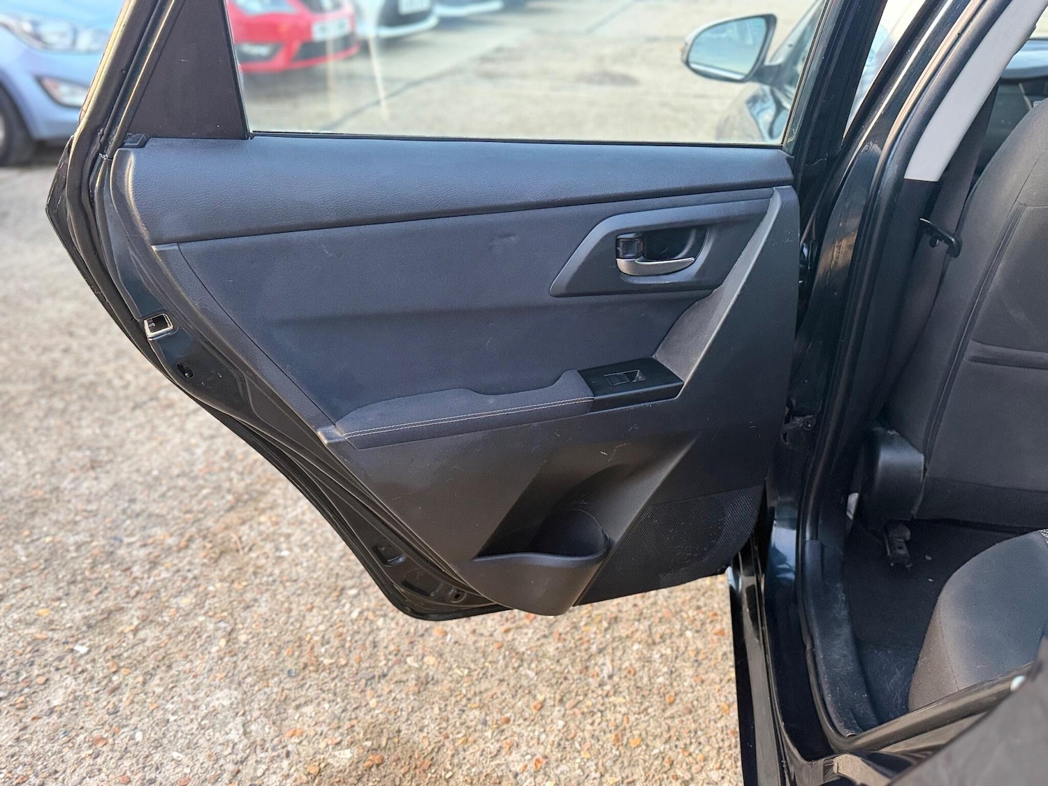 Used Toyota Auris 2013 for sale - 76657697: Photo 29