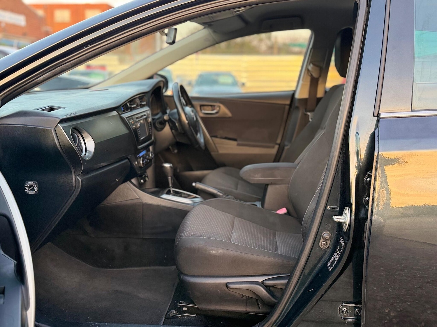 Used Toyota Auris 2013 for sale - 76657697: Photo 38