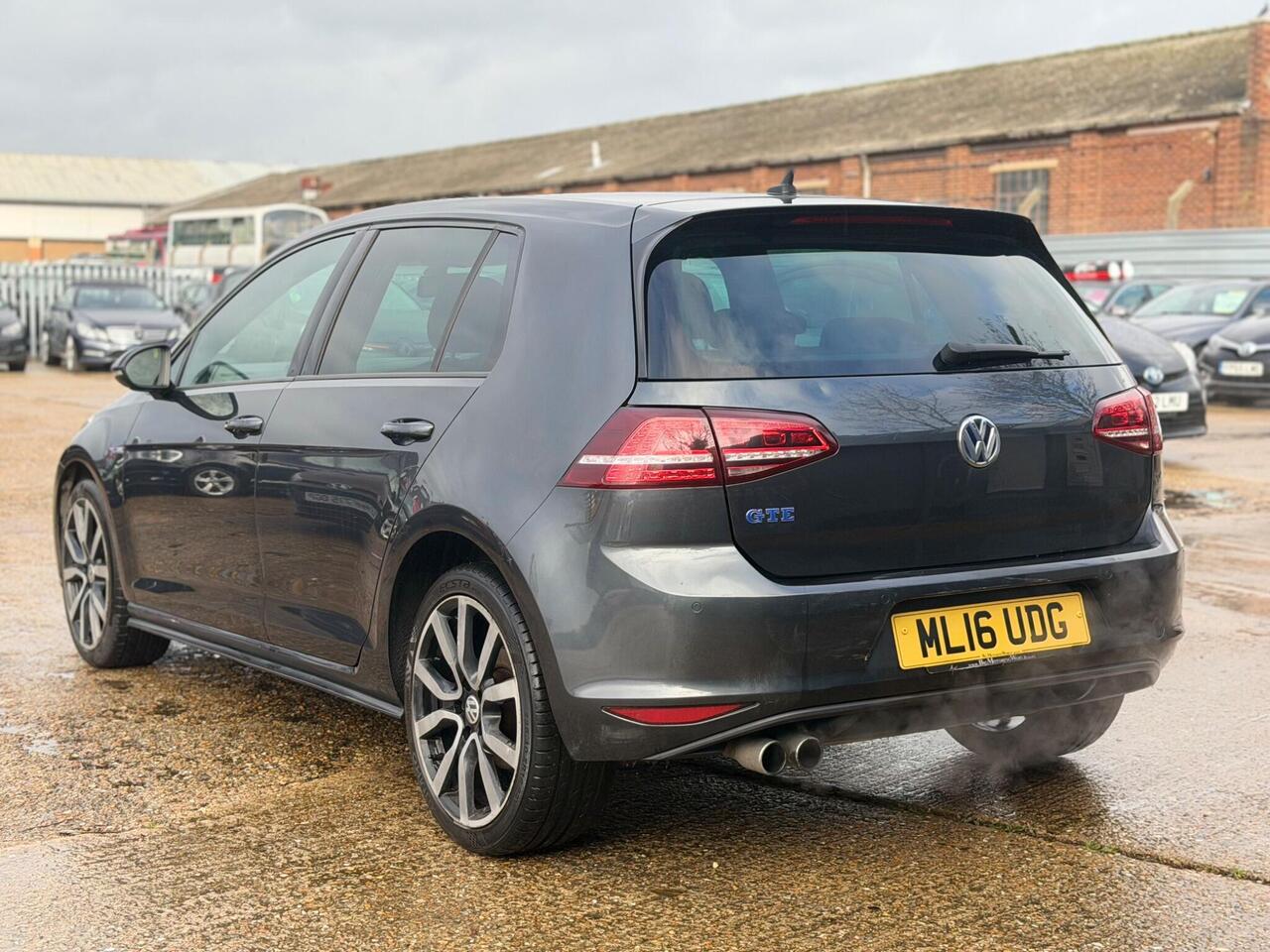 Used Volkswagen Golf 2016 for sale - 77240221: Photo 14