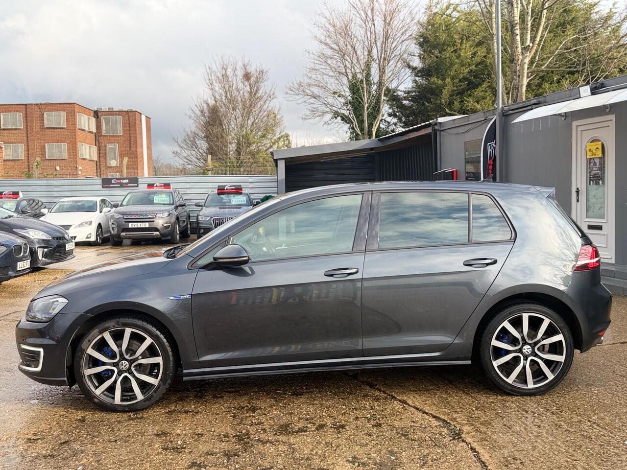 Used Volkswagen Golf 2016 for sale - 77240221: Photo 15