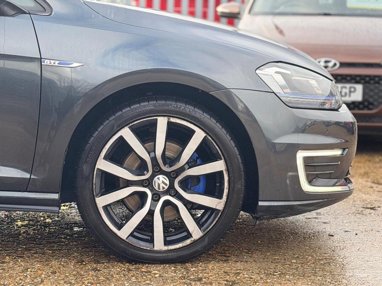 Used Volkswagen Golf 2016 for sale - 77240221: Photo 51