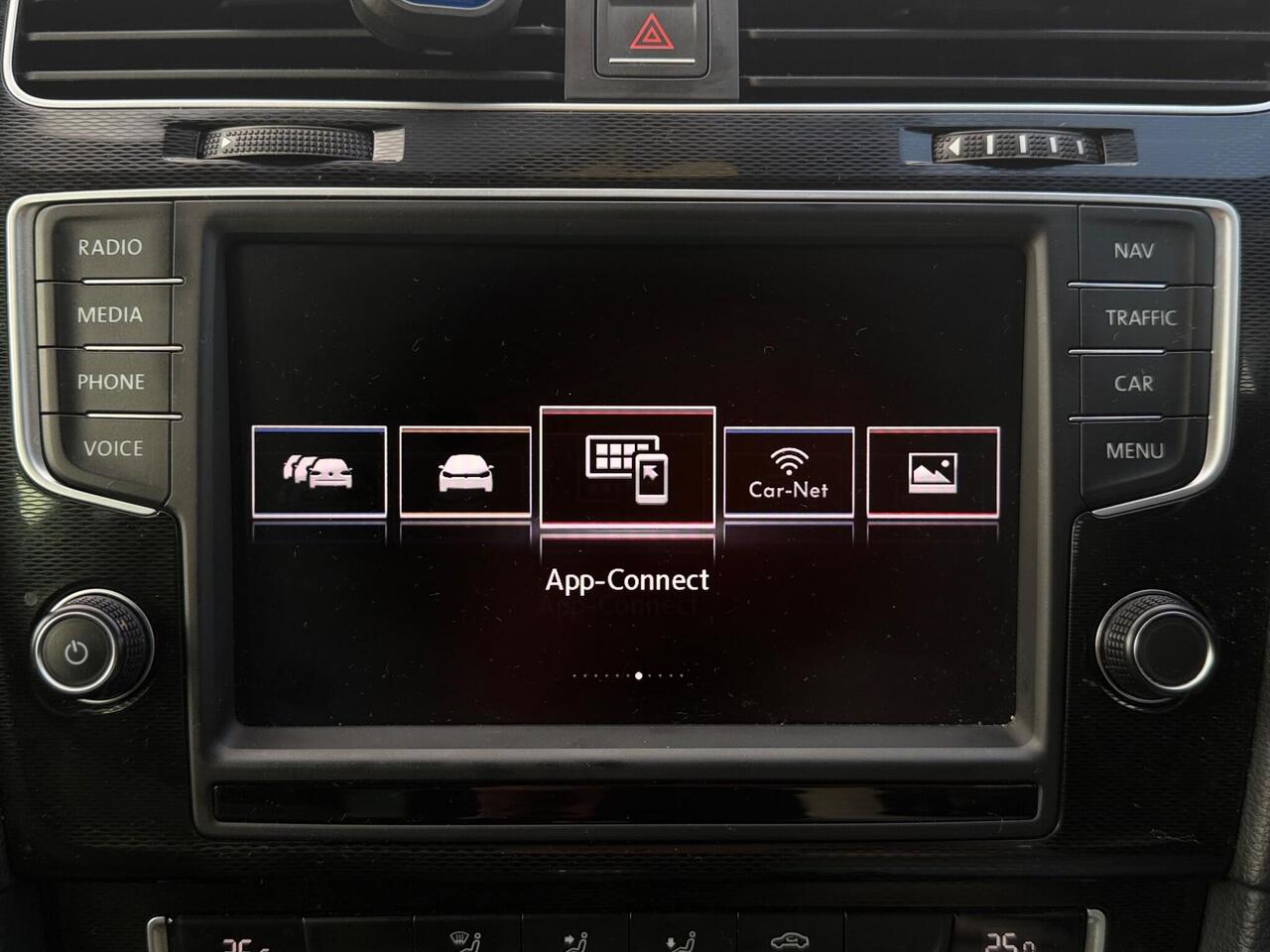 Used Volkswagen Golf 2016 for sale - 77240221: Photo 59