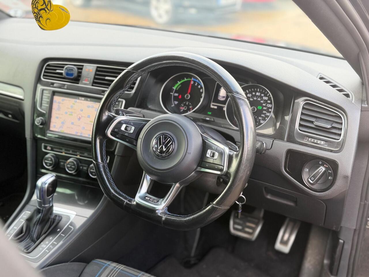 Used Volkswagen Golf 2016 for sale - 77240221: Photo 62