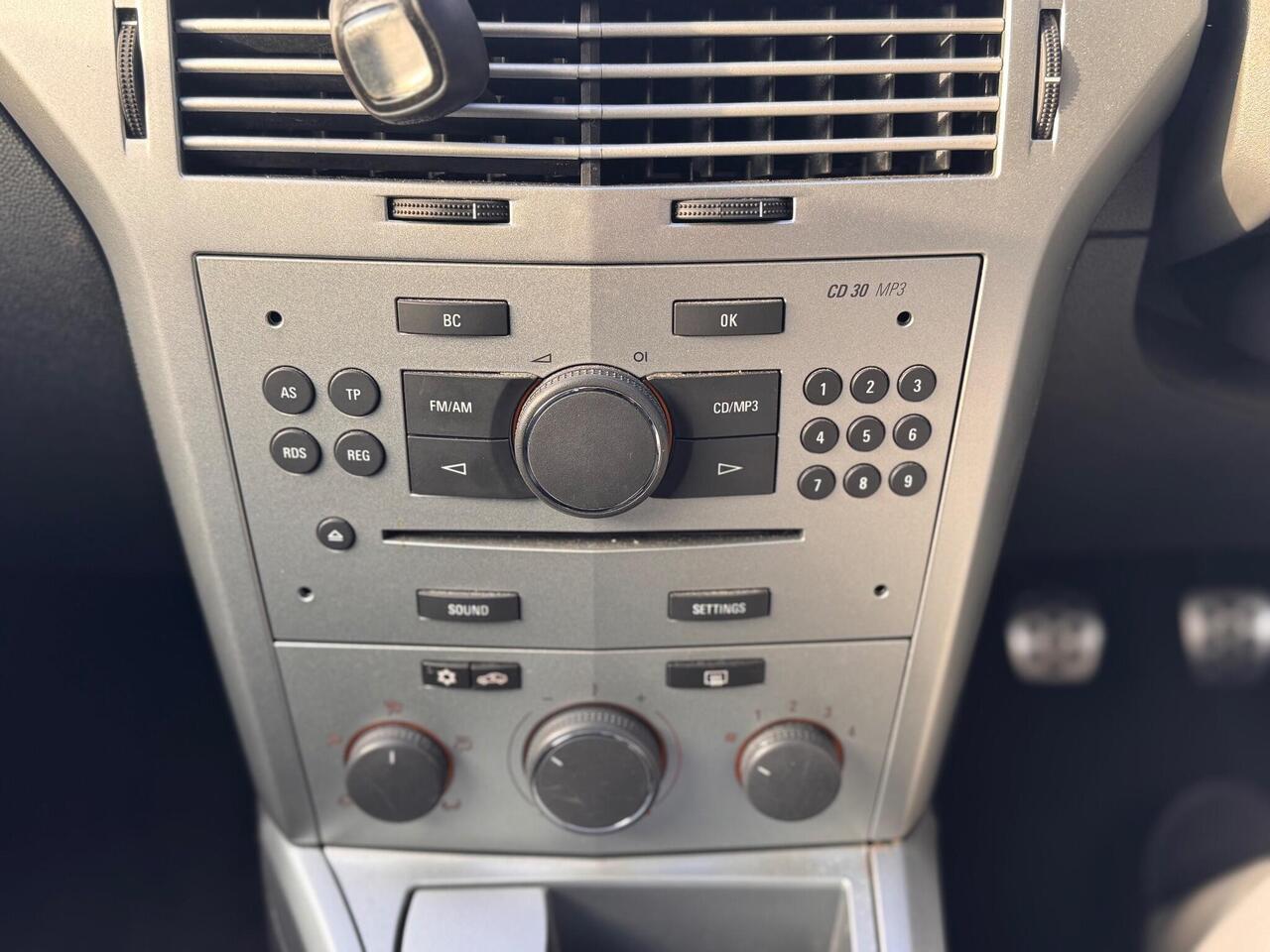 Used Vauxhall Astra 2008 for sale - 76734411: Photo 13