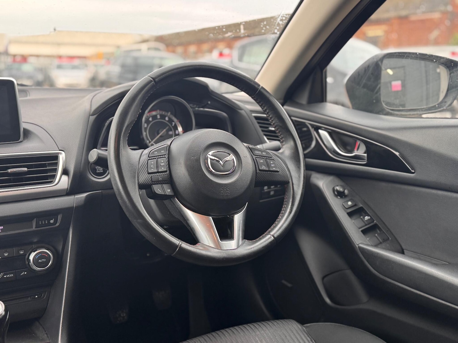 Used Mazda Mazda3 2014 for sale - 76666727: Photo 25