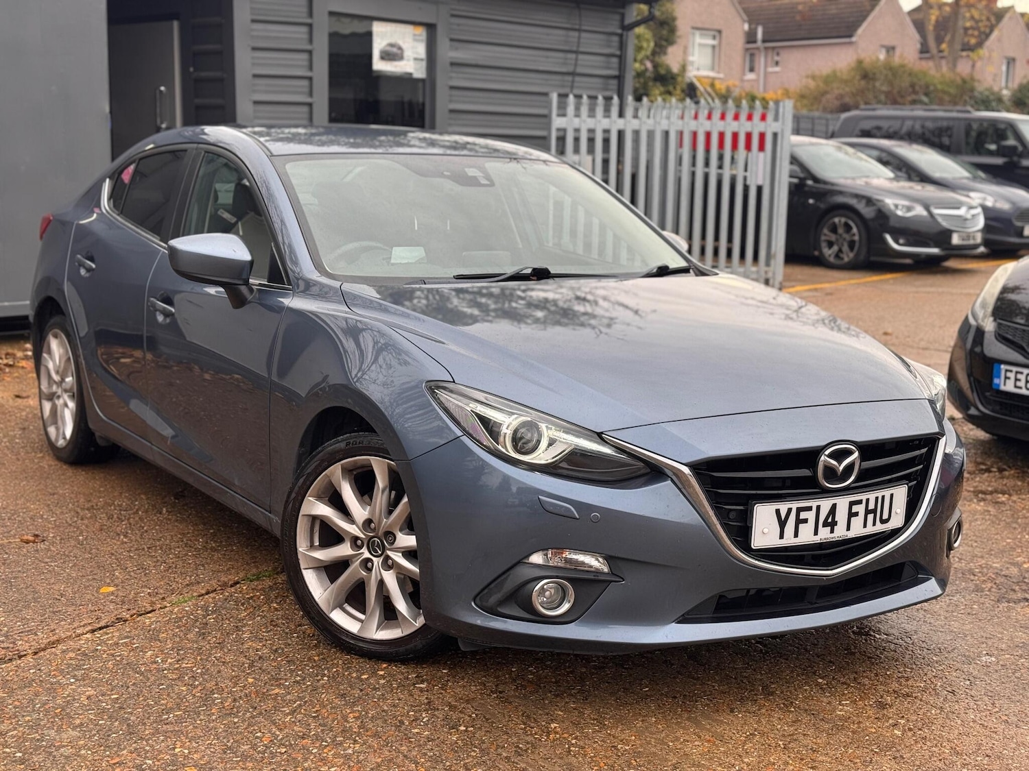 Used Mazda Mazda3 2014 for sale - 76666727: Photo 3