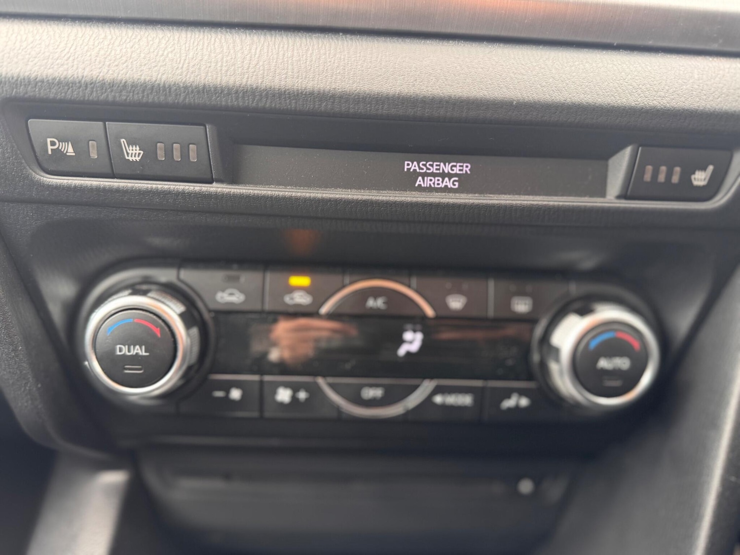 Used Mazda Mazda3 2014 for sale - 76666727: Photo 40