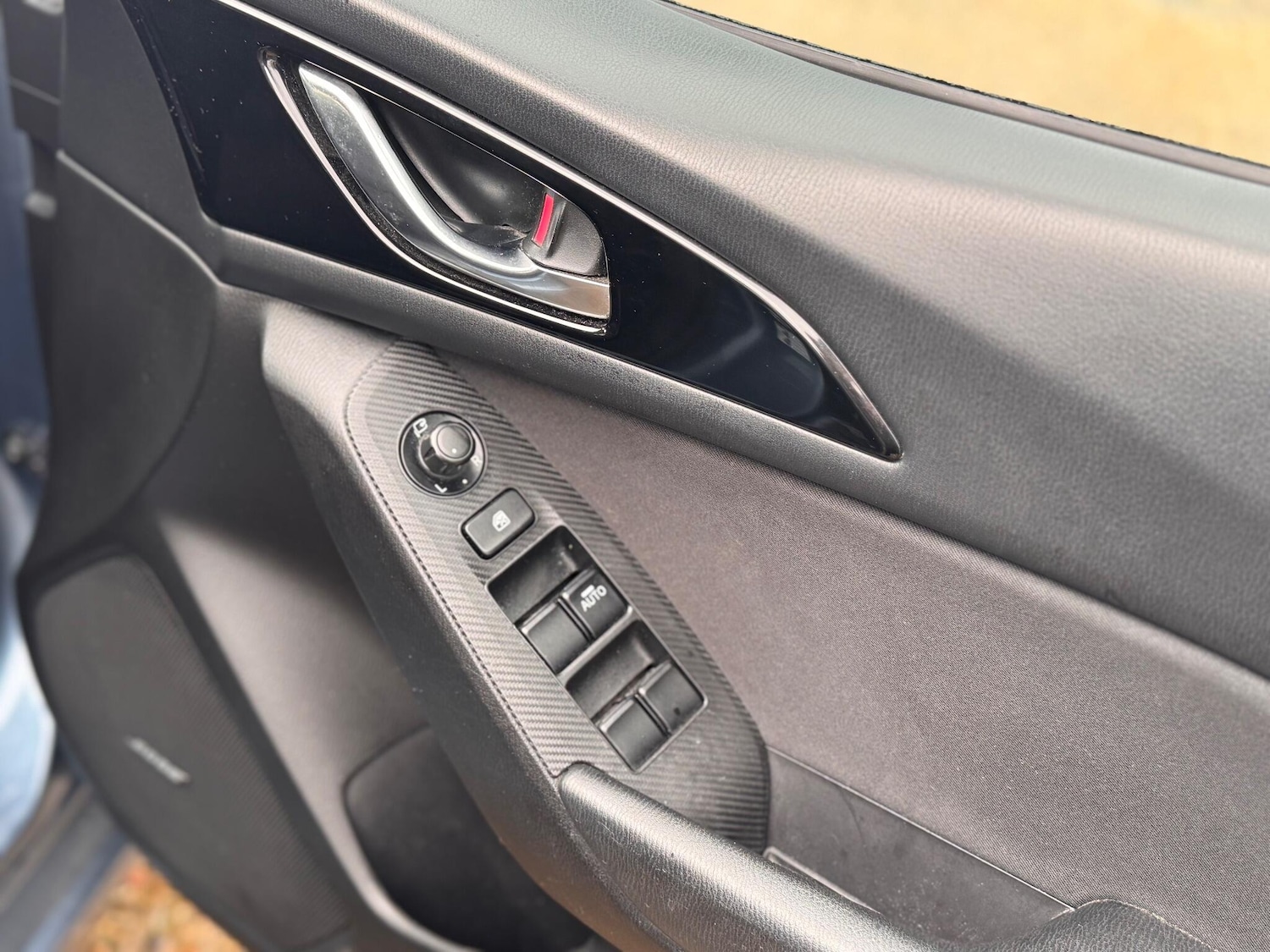 Used Mazda Mazda3 2014 for sale - 76666727: Photo 43