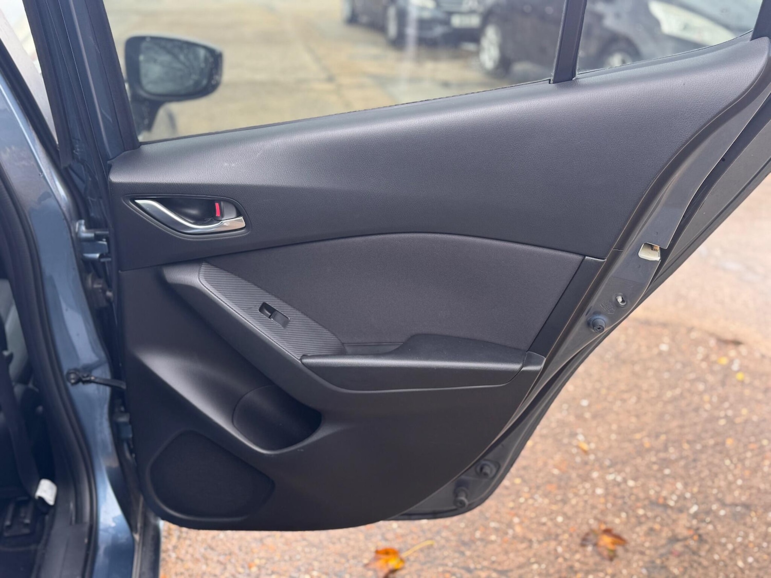 Used Mazda Mazda3 2014 for sale - 76666727: Photo 44