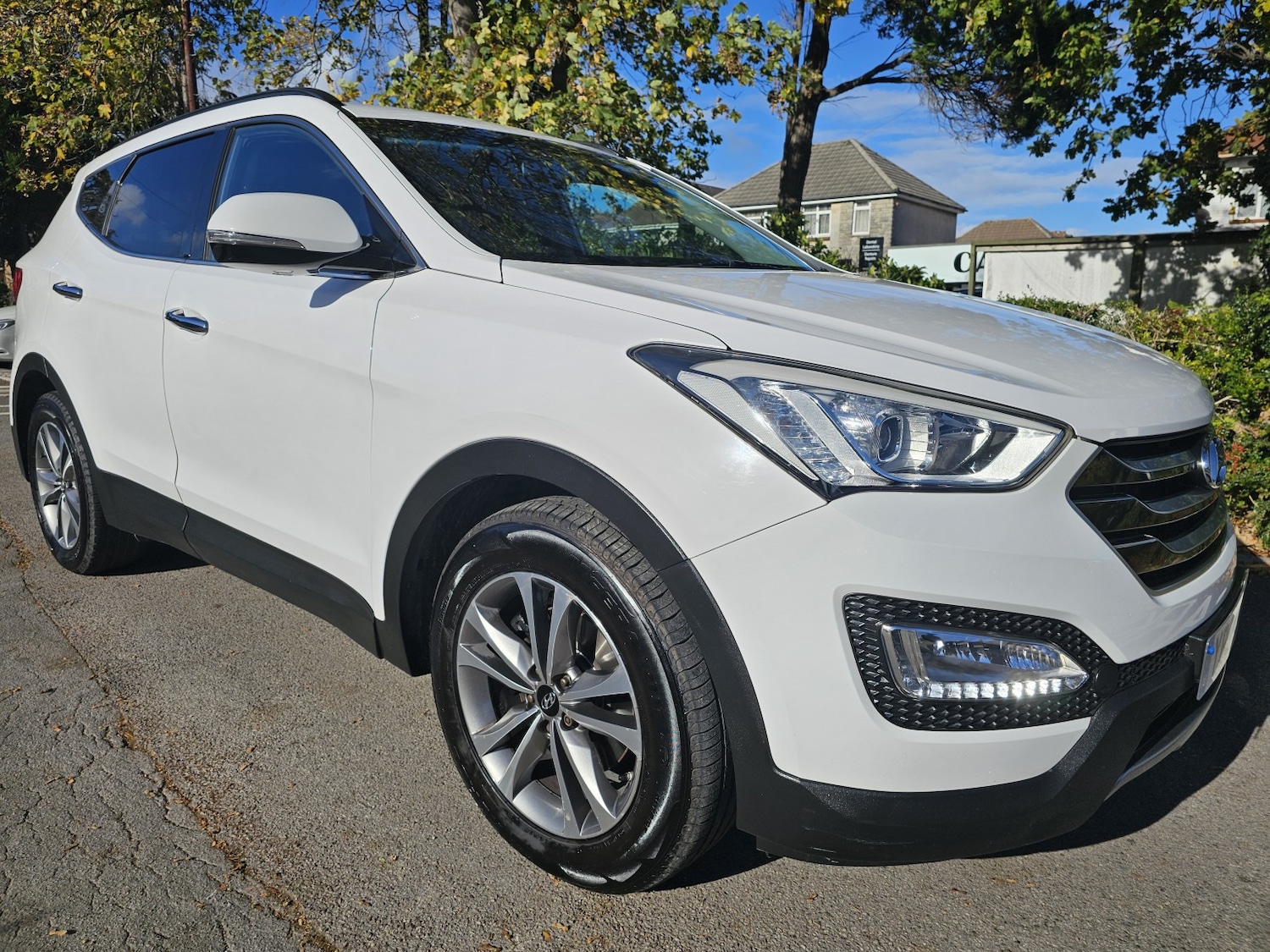 Used Hyundai Santa Fe 2015 for sale - 76369278: Photo 3