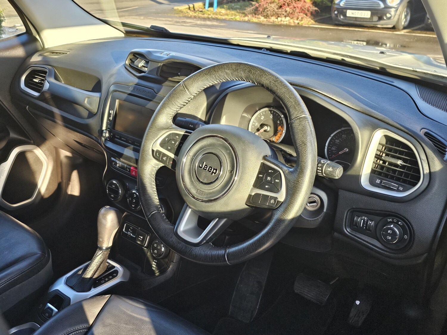 Used Jeep Renegade 2015 for sale - 76986853: Photo 11