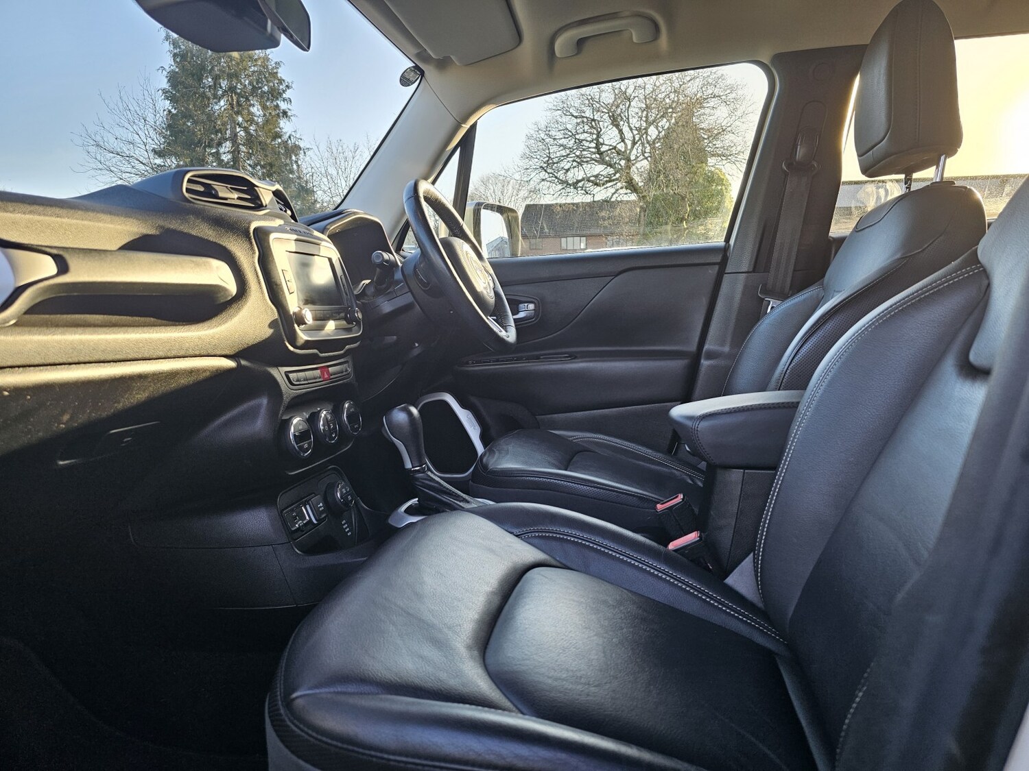 Used Jeep Renegade 2015 for sale - 76986853: Photo 19