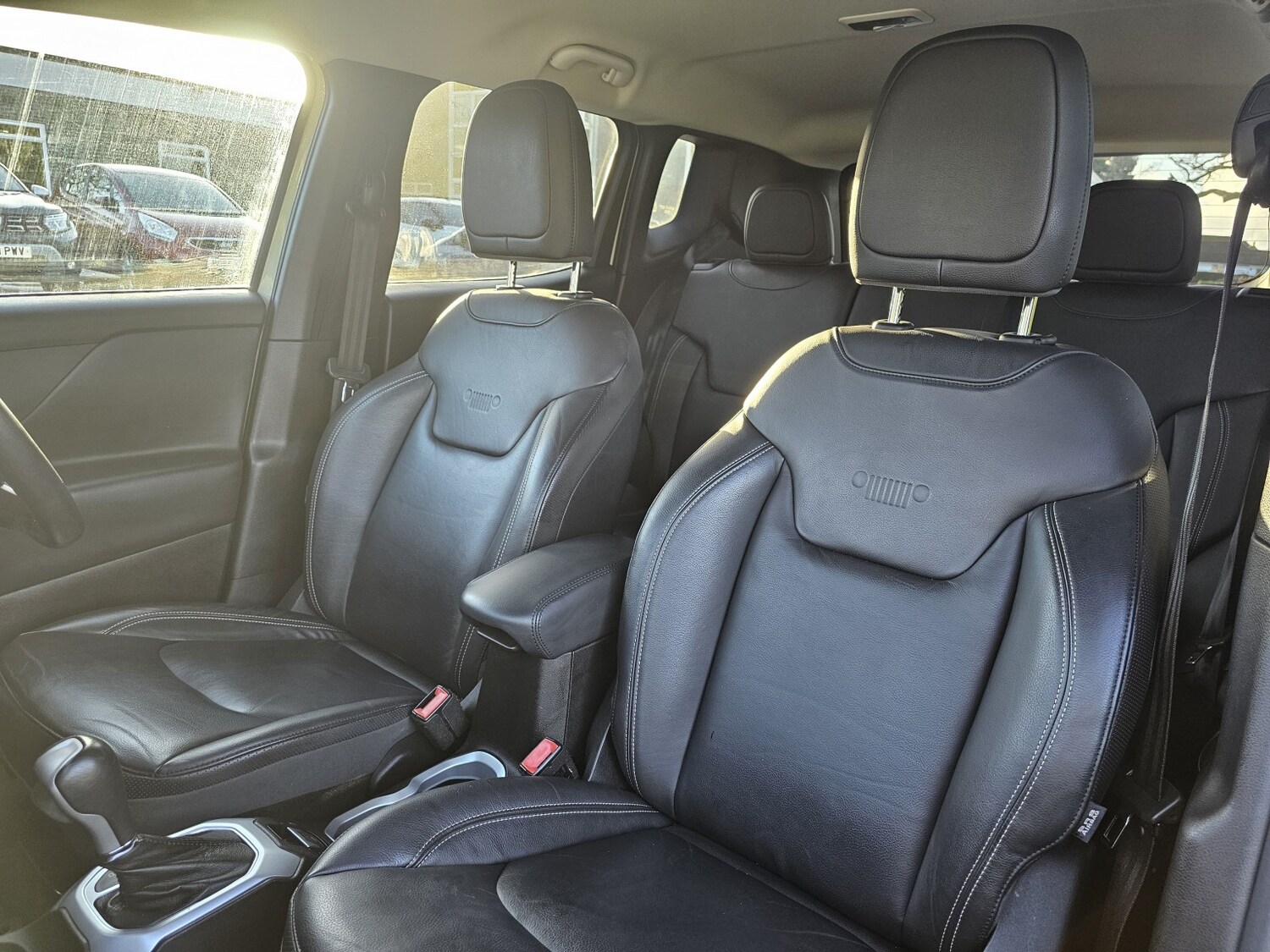 Used Jeep Renegade 2015 for sale - 76986853: Photo 20