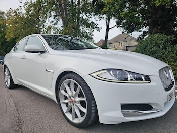 Used Jaguar XF 2014 for sale - 75975636: Photo