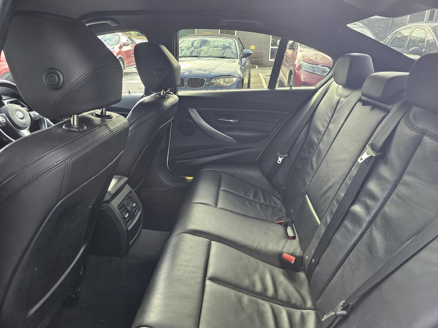 Used BMW 3 Series 2013 for sale - 76293273: Photo 24