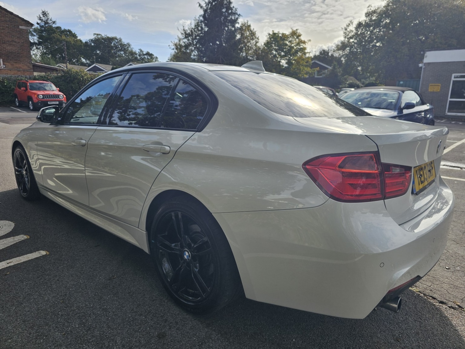 Used BMW 3 Series 2013 for sale - 76293273: Photo 7