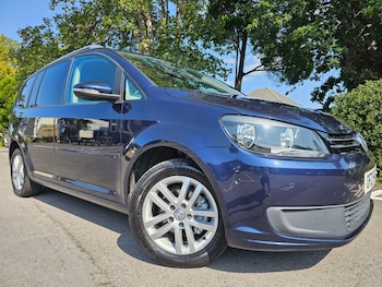 Used Volkswagen Touran 2013 for sale - 75511186: Photo