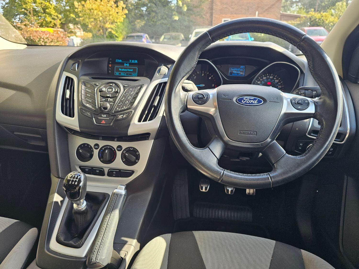Used Ford Focus 2014 for sale - 76225225: Photo 13