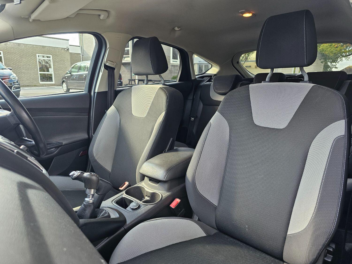 Used Ford Focus 2014 for sale - 76225225: Photo 16