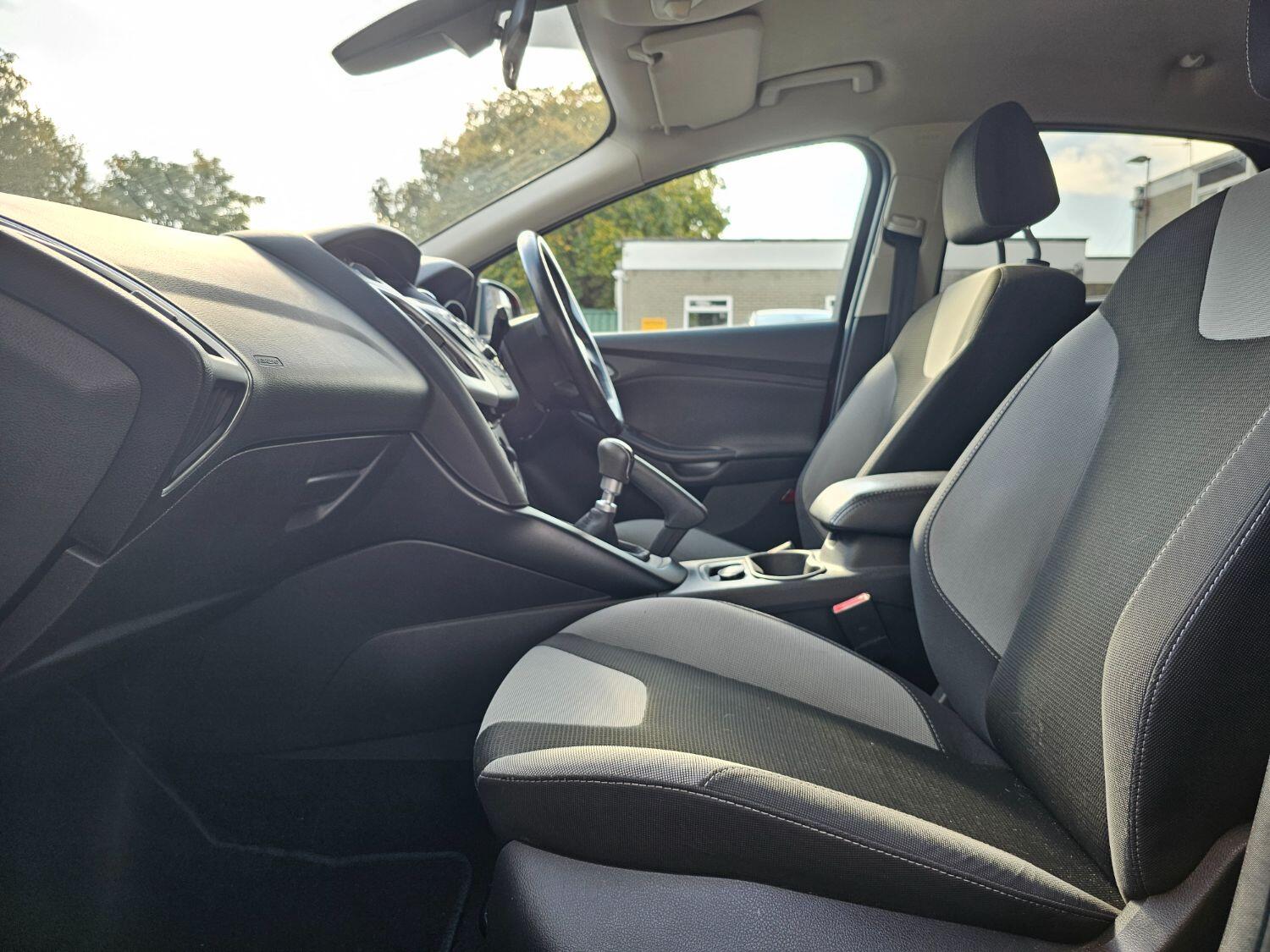 Used Ford Focus 2014 for sale - 76225225: Photo 17