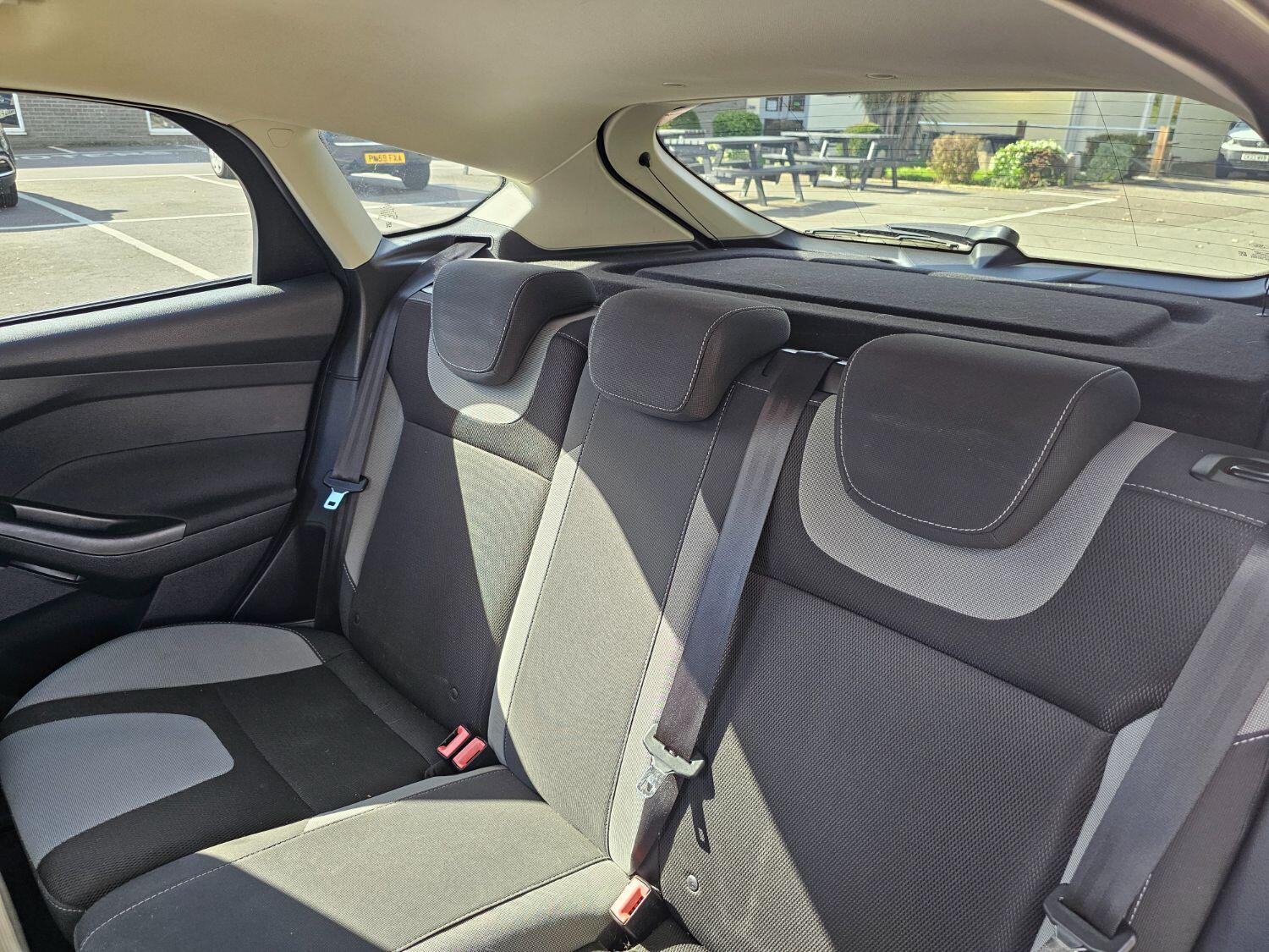 Used Ford Focus 2014 for sale - 76225225: Photo 19