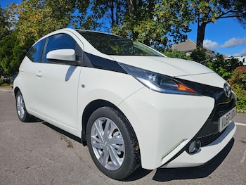 Used Toyota AYGO 2015 for sale - 75581505: Photo