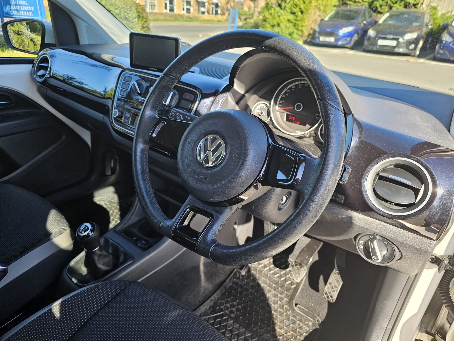 Used Volkswagen up! 2014 for sale - 78183027: Photo 12