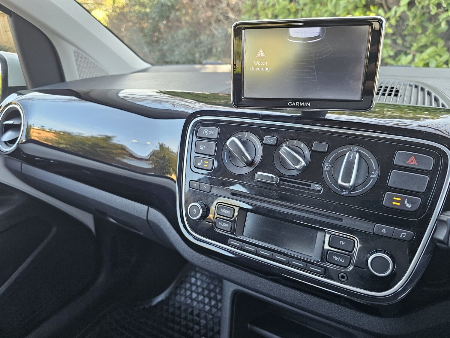 Used Volkswagen up! 2014 for sale - 78183027: Photo 19