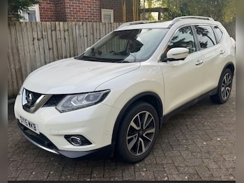 Used Nissan X-Trail 2015 for sale - 77798591: Photo