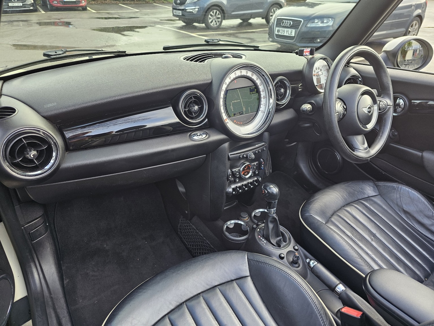 Used MINI Convertible 2012 for sale - 77465640: Photo 14