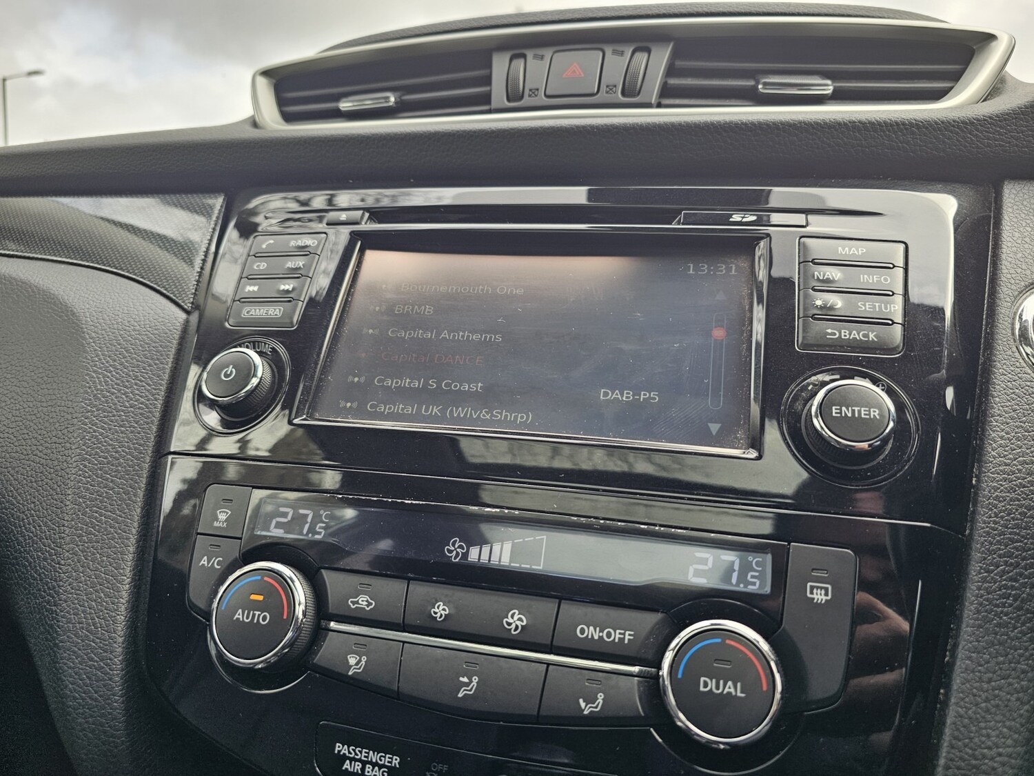 Used Nissan X-Trail 2015 for sale - 77954063: Photo 14