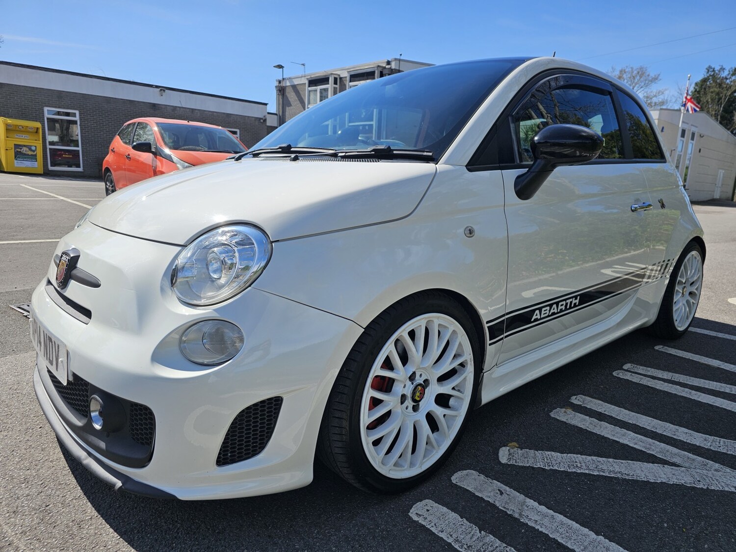 Used Abarth 500 2014 for sale - 77638625: Photo 5