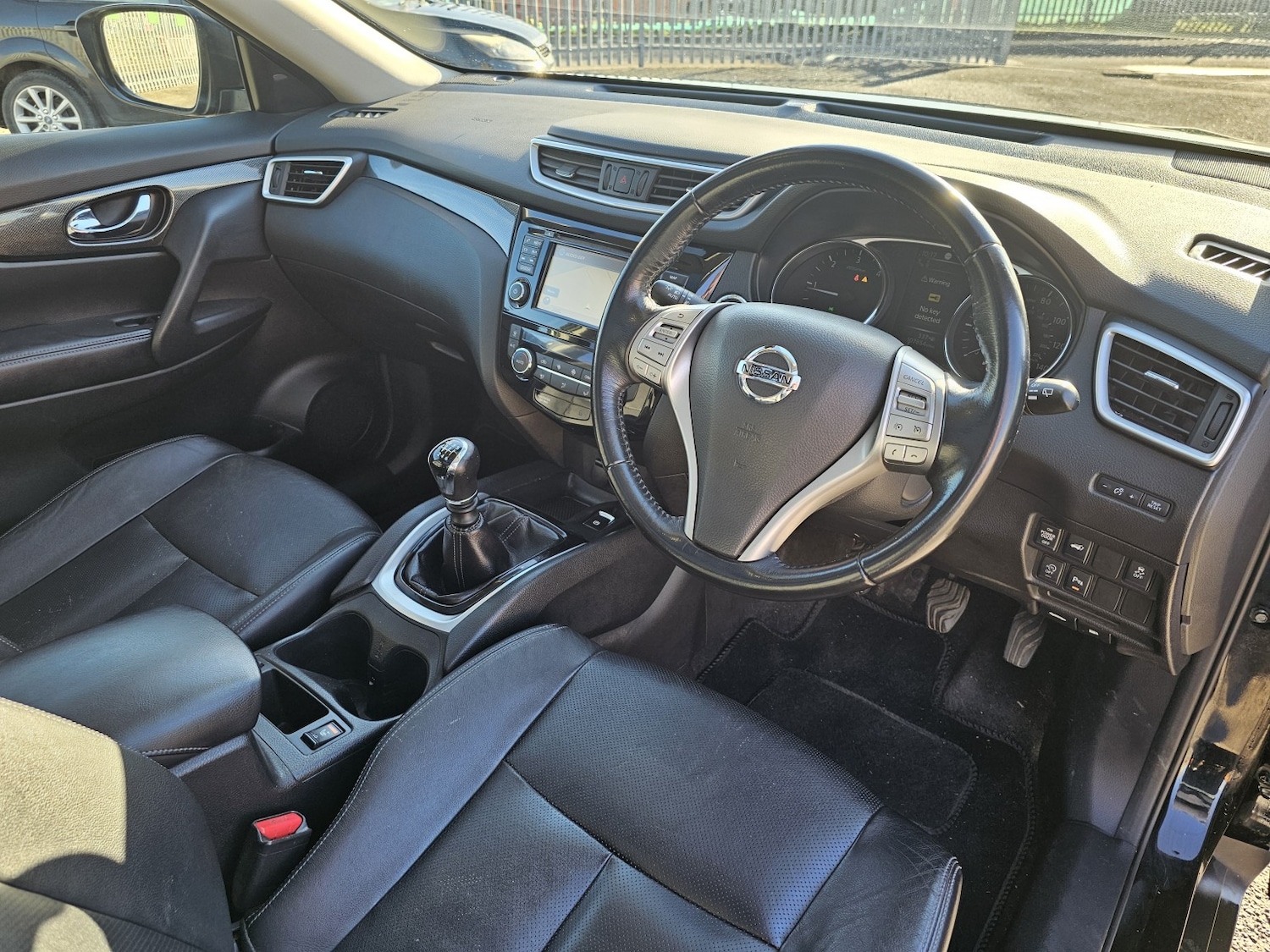 Used Nissan X-Trail 2015 for sale - 77558576: Photo 10