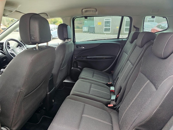 Used Vauxhall Zafira Tourer 2015 for sale - 76242887: Photo 16
