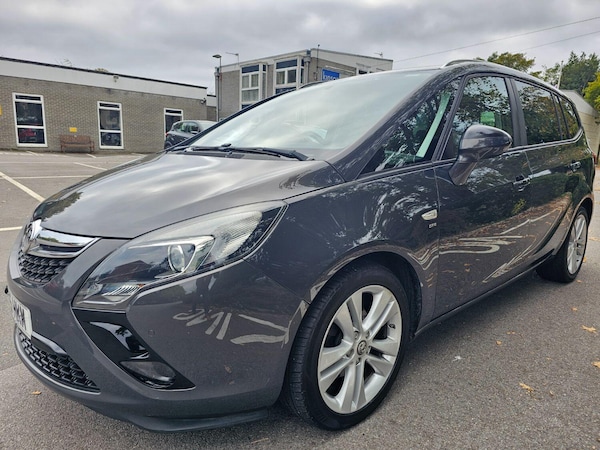 Used Vauxhall Zafira Tourer 2015 for sale - 76242887: Photo 5