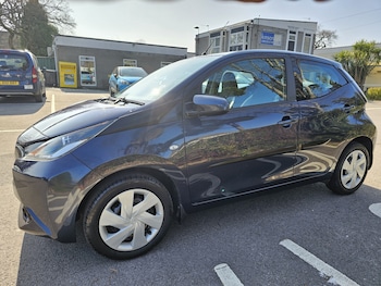 Used Toyota AYGO 2015 for sale - 77721350: Photo