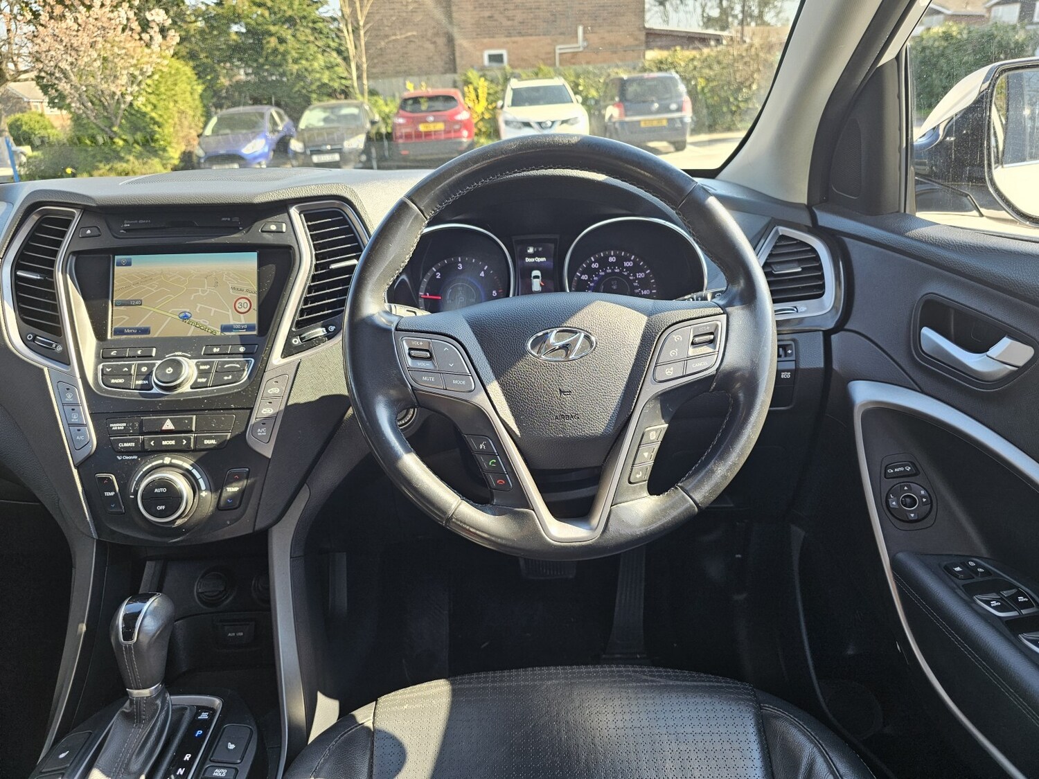 Used Hyundai Santa Fe 2014 for sale - 77954003: Photo 11