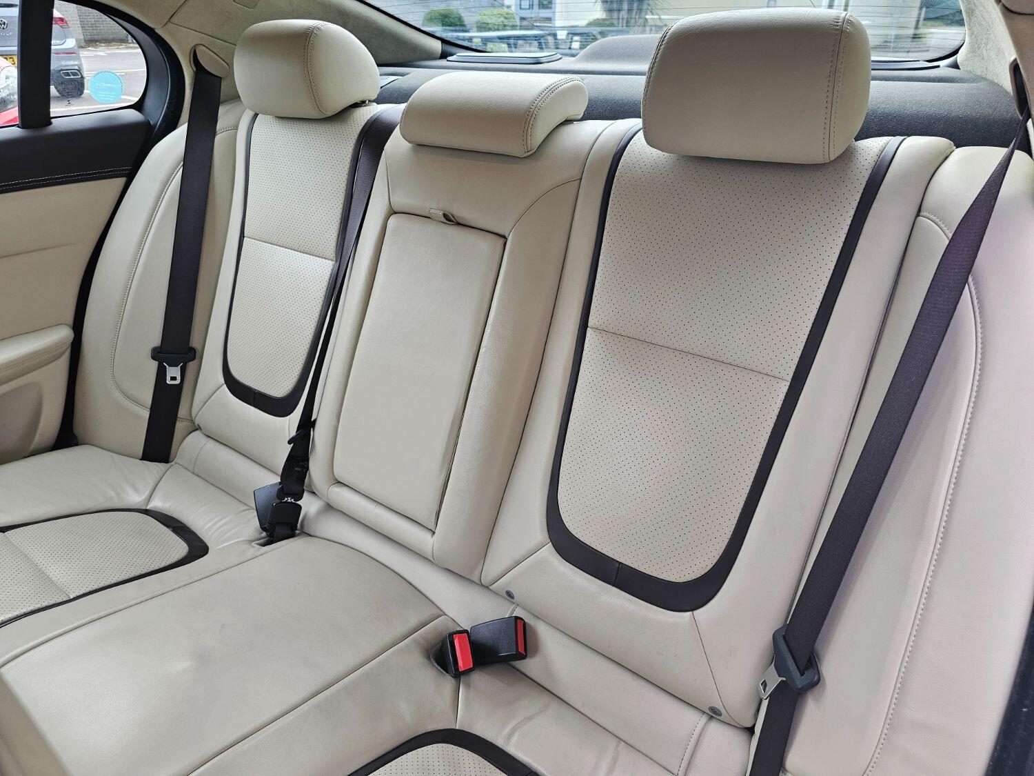 Used Jaguar XF 2014 for sale - 76794622: Photo 28